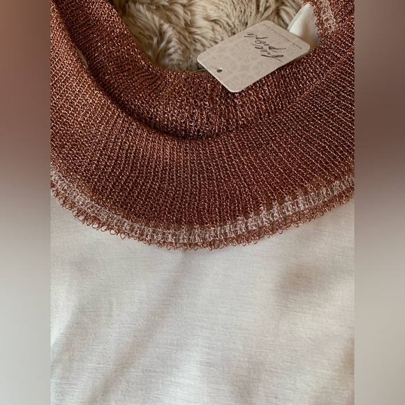 Free People Tee - Picture 10 of 10